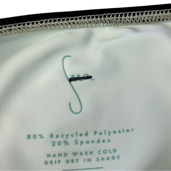 NWT Seea Vega Bikini Top Black Ice X-Small - Picture 6 of 7